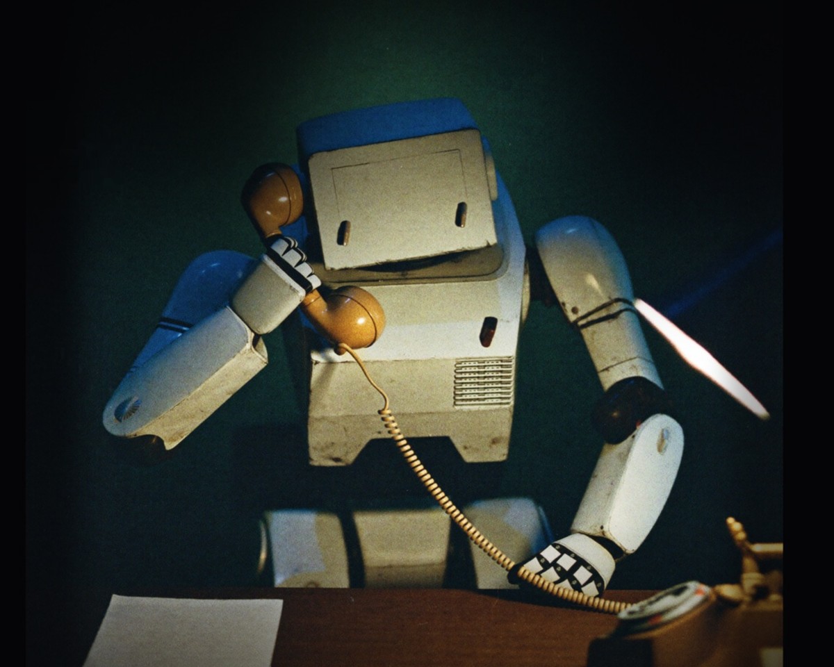 Illustration for the Instinct assistant story